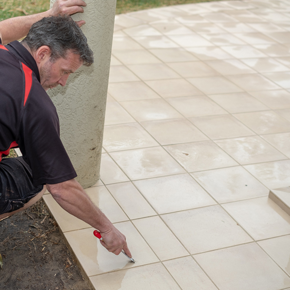 Outdoor tile cleaning